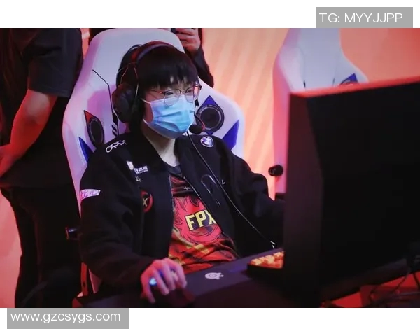 FPX在CSGO比赛中表现突出创新高引发行业关注与讨论