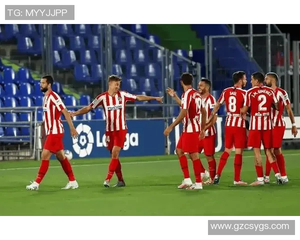 赫拉克勒斯与埃因霍温精彩对决直播全程回顾与分析