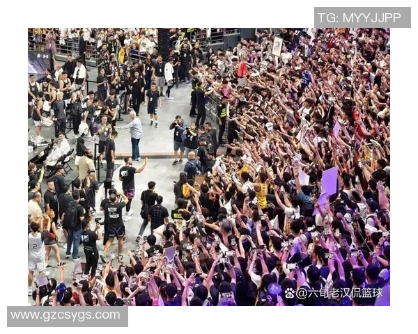 篮球明星换卡热潮来袭球迷如何参与这场盛宴与收藏之旅